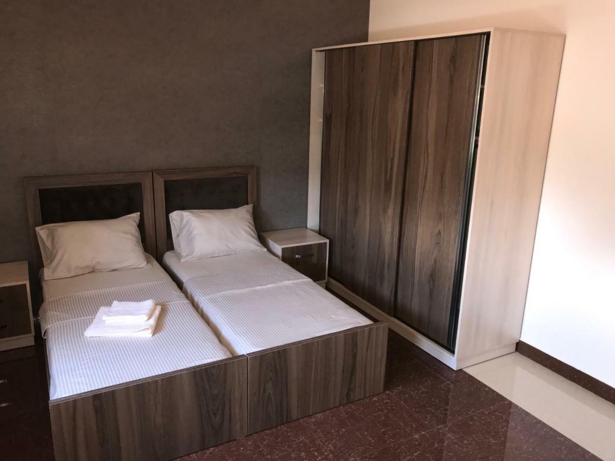 Liko Hostel Jerevan Eksteriør billede