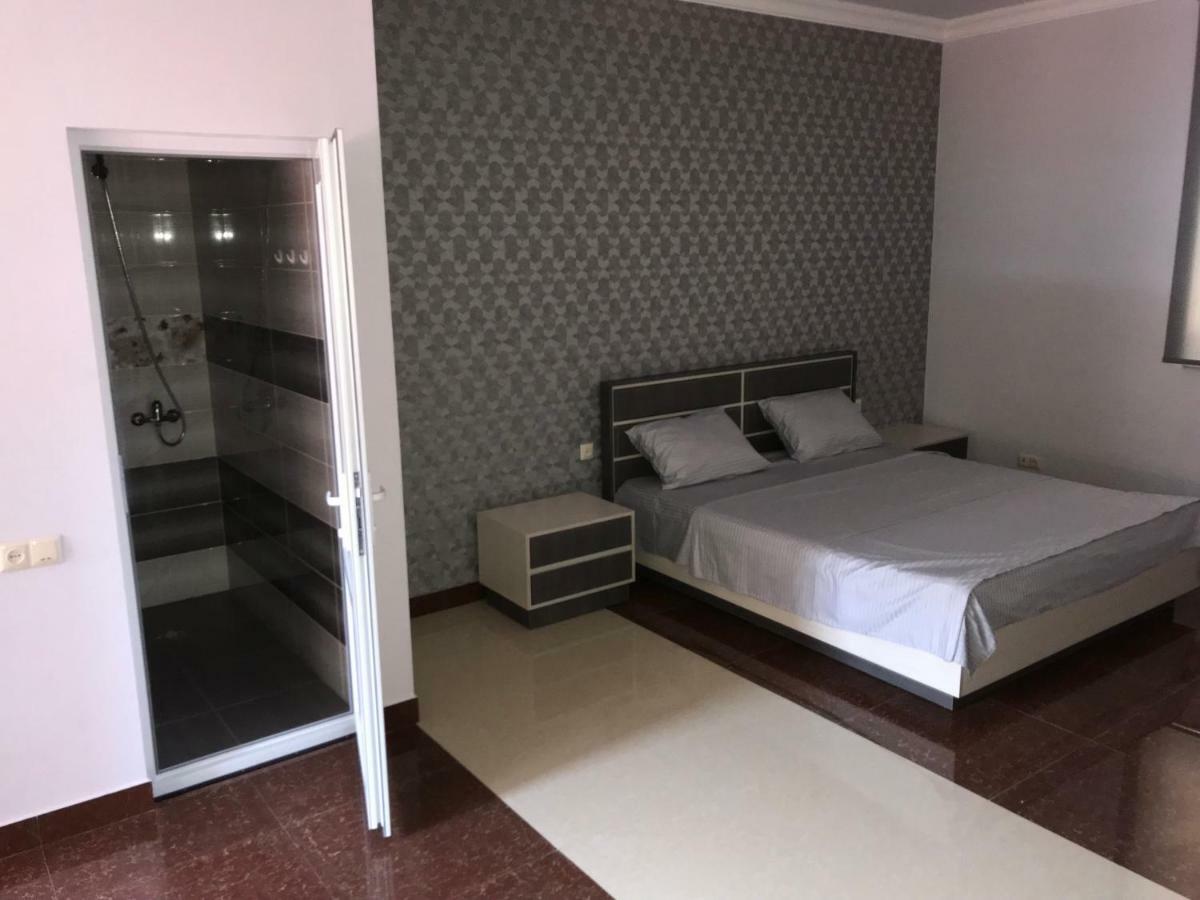 Liko Hostel Jerevan Eksteriør billede